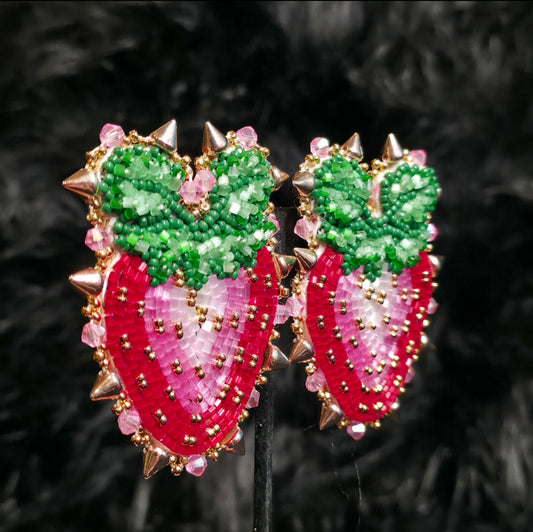 24k Gold/Satin Silk Strawberry 🍓