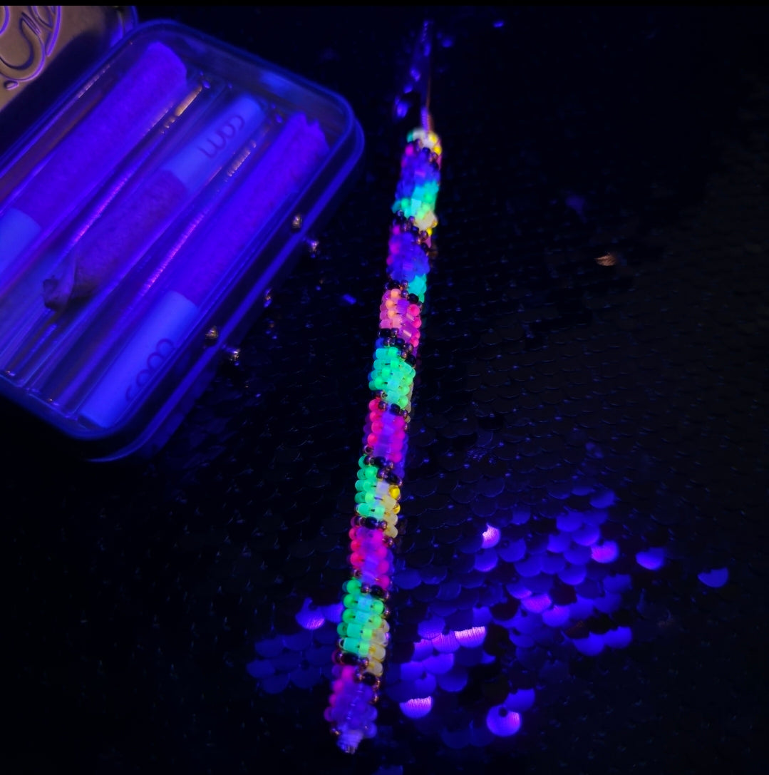 Neon Satin Silk Rainbow Joint Holder 6