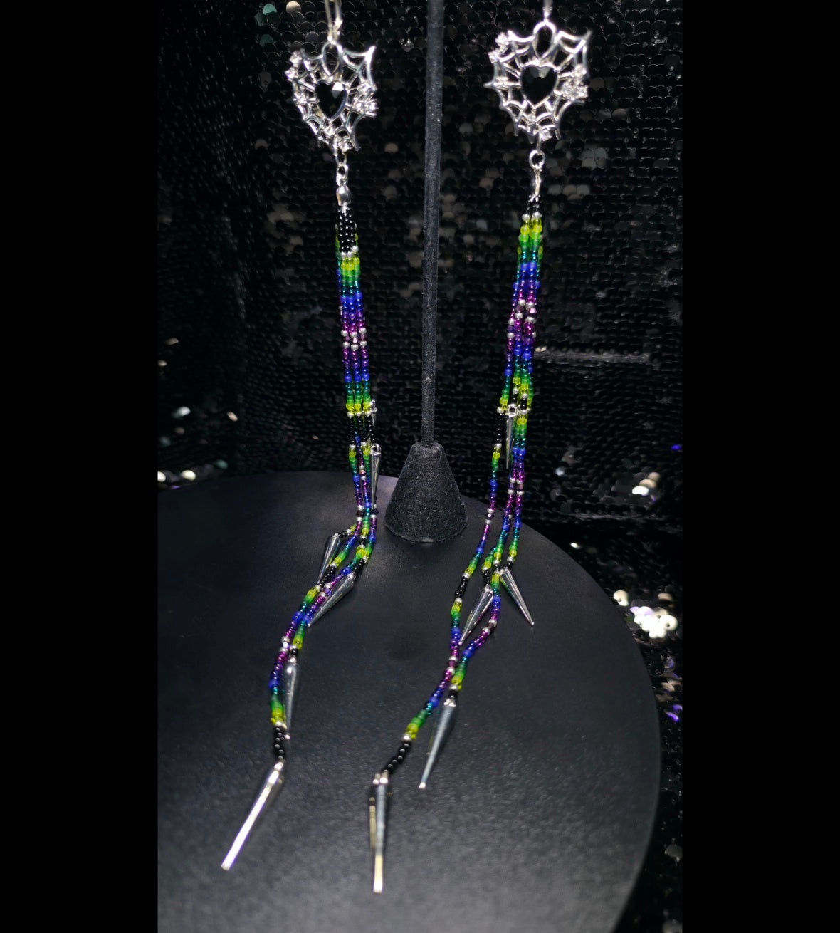 Aurora Borelis Gunmetal Spiderweb Heart